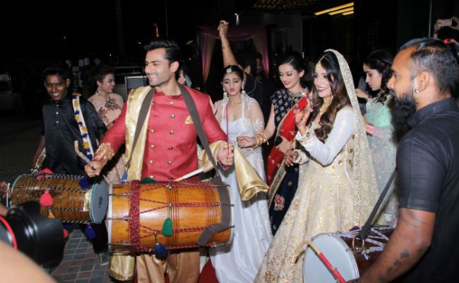 Dipika-Kakar-Wedding-Pics-Daytimes-13