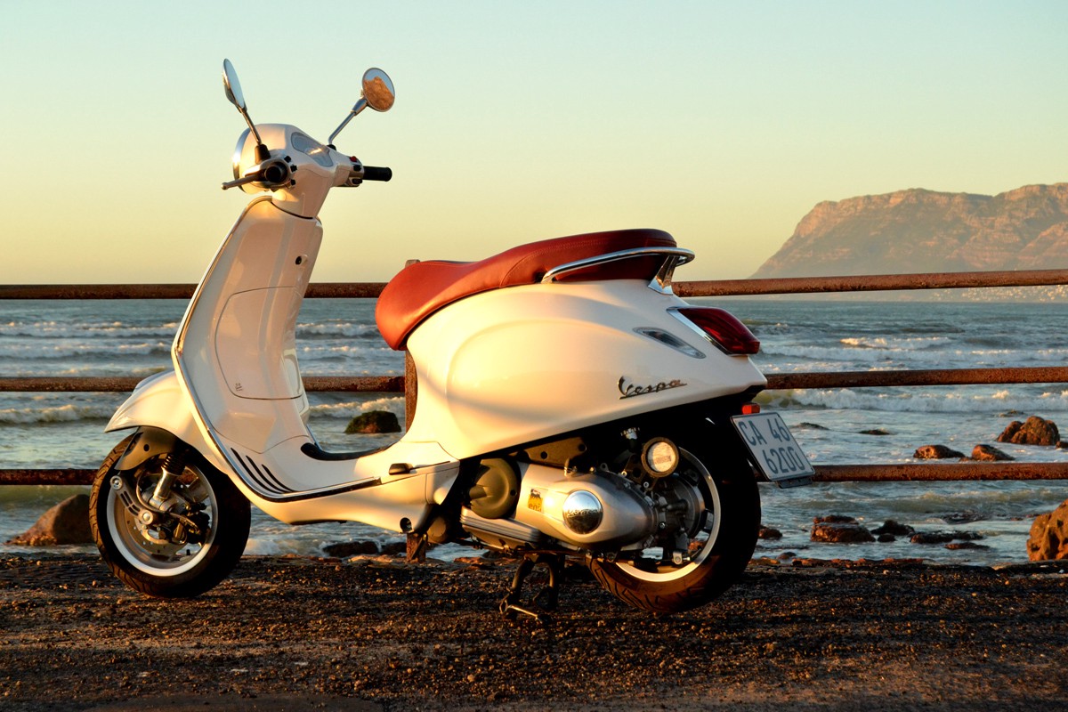 Vespa-Primavera-Daytimes-12