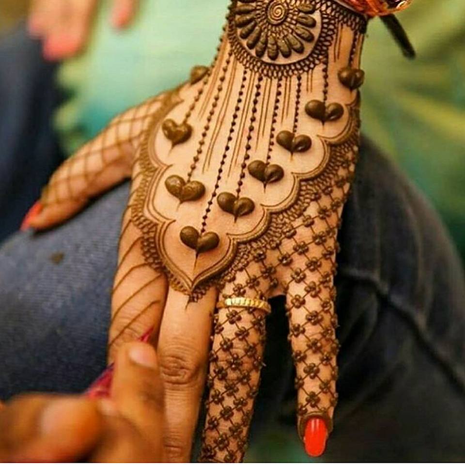 Latest Mehndi Designs For Eid 2018 Daytimes 1 