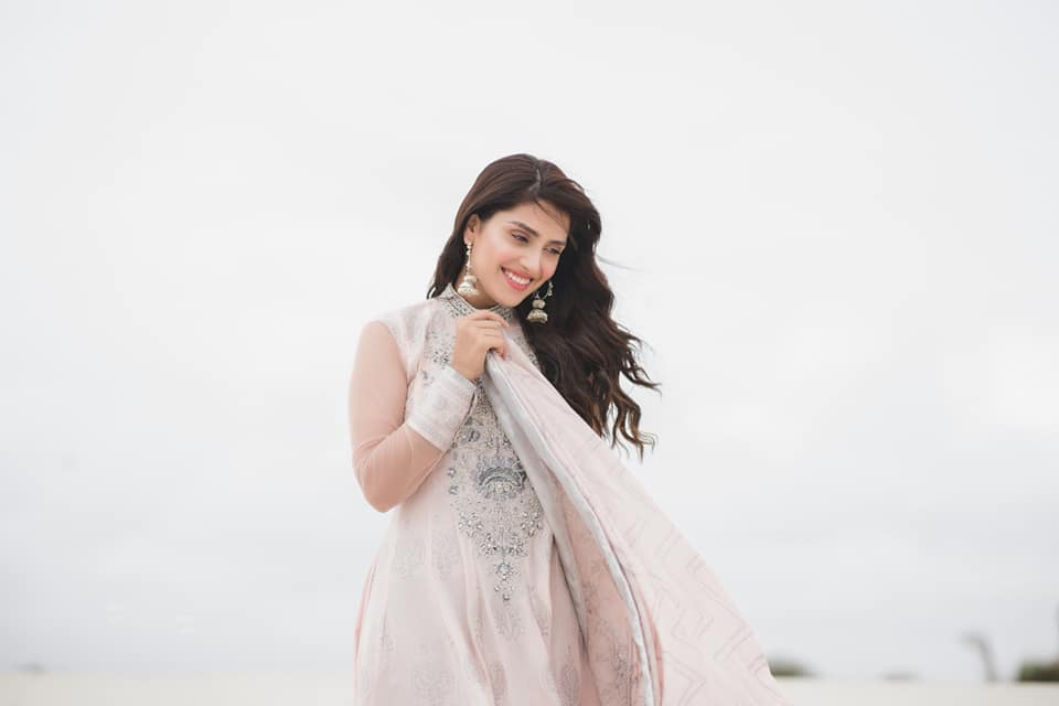 Watch out Breathtaking Photo-Shoot of Most Beautiful Actress Ayeza Khan for Eid 2018 