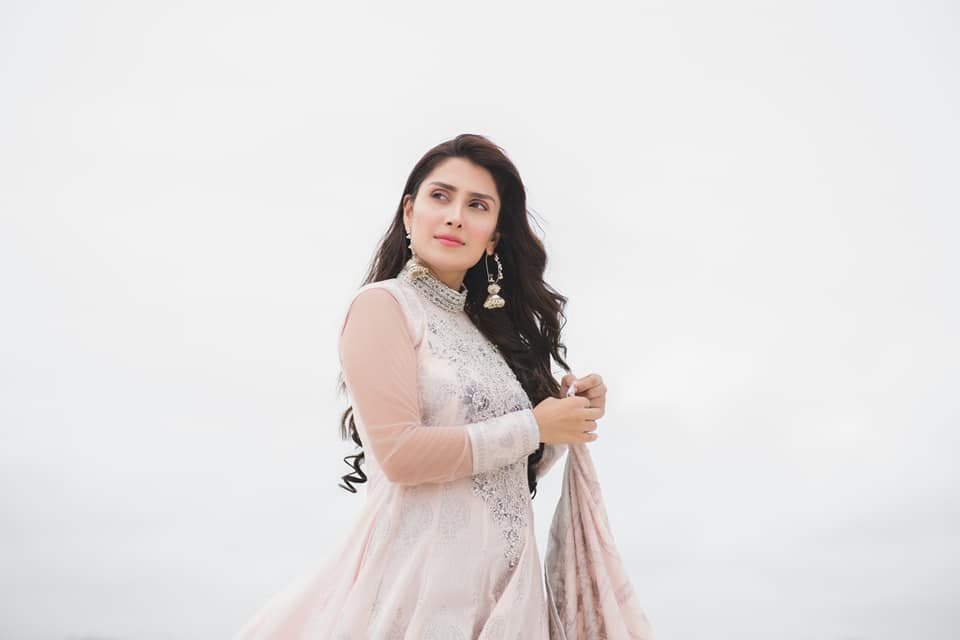 Watch out Breathtaking Photo-Shoot of Most Beautiful Actress Ayeza Khan for Eid 2018 