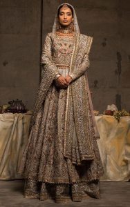 Pakistani Wedding Dresses By Famous Fashion Designers
