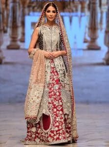 Pakistani Wedding Dresses By Famous Fashion Designers